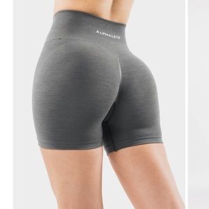 Alphalete Amplify Shorts